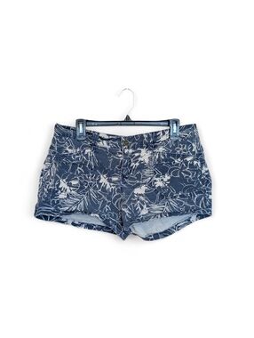 Union Bay Women's Blue Floral Denim Short Shorts Size 13 Mini Casual Grunge